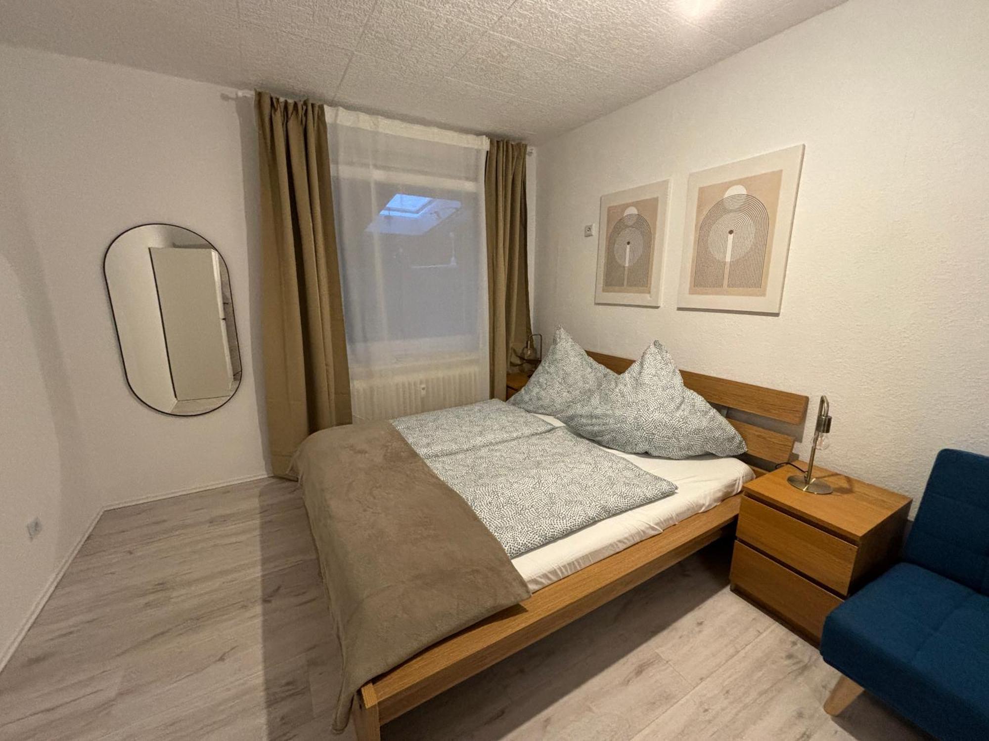 140Qm - 4 Zimmer- Parkplatz - Autobahn - Blauer See - Mallibase Apartments Garbsen Εξωτερικό φωτογραφία
